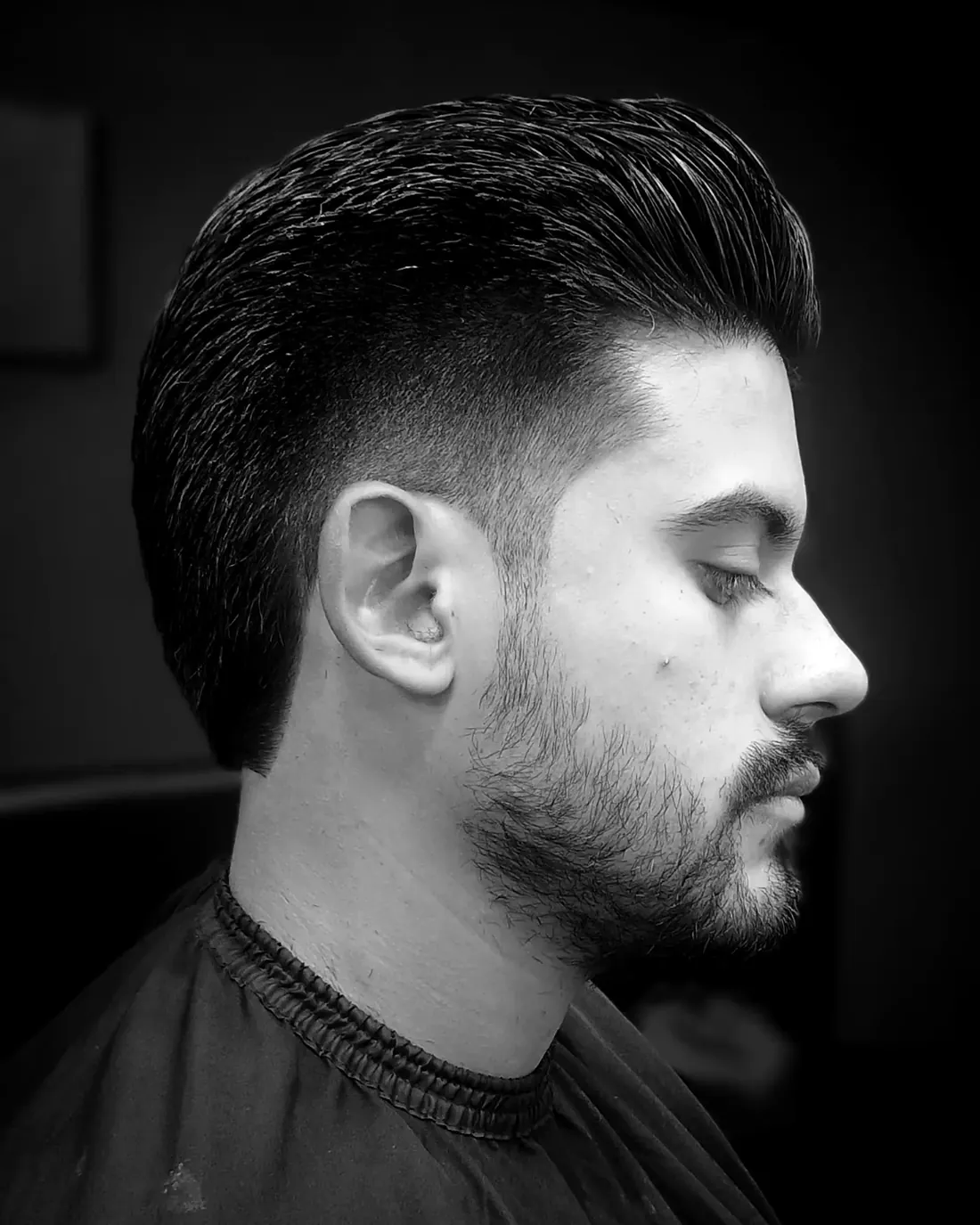 Corte mullet com barba
